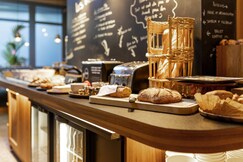 ibis Styles Saint , Creuse
