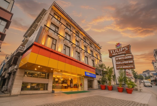 Oriva Tulips Inn and Suites