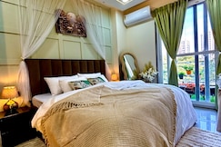 Emera Deereme Luxury 1BHK w PS4 Private Balcony, Gurgaon