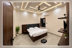 Hotel Ramyug Palace, Ayodhya