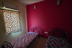 CSK MEN'S PG, Chennai