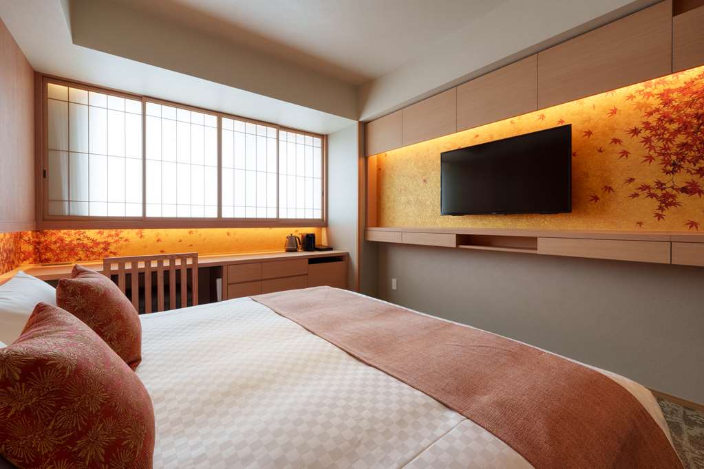 KAYA Kyoto Nijo Castle, BW Signature Collection by Best Western - Tap to explore photos