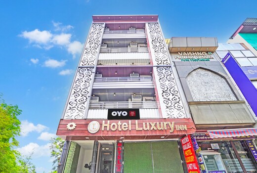 Hotel O Luxury Inn