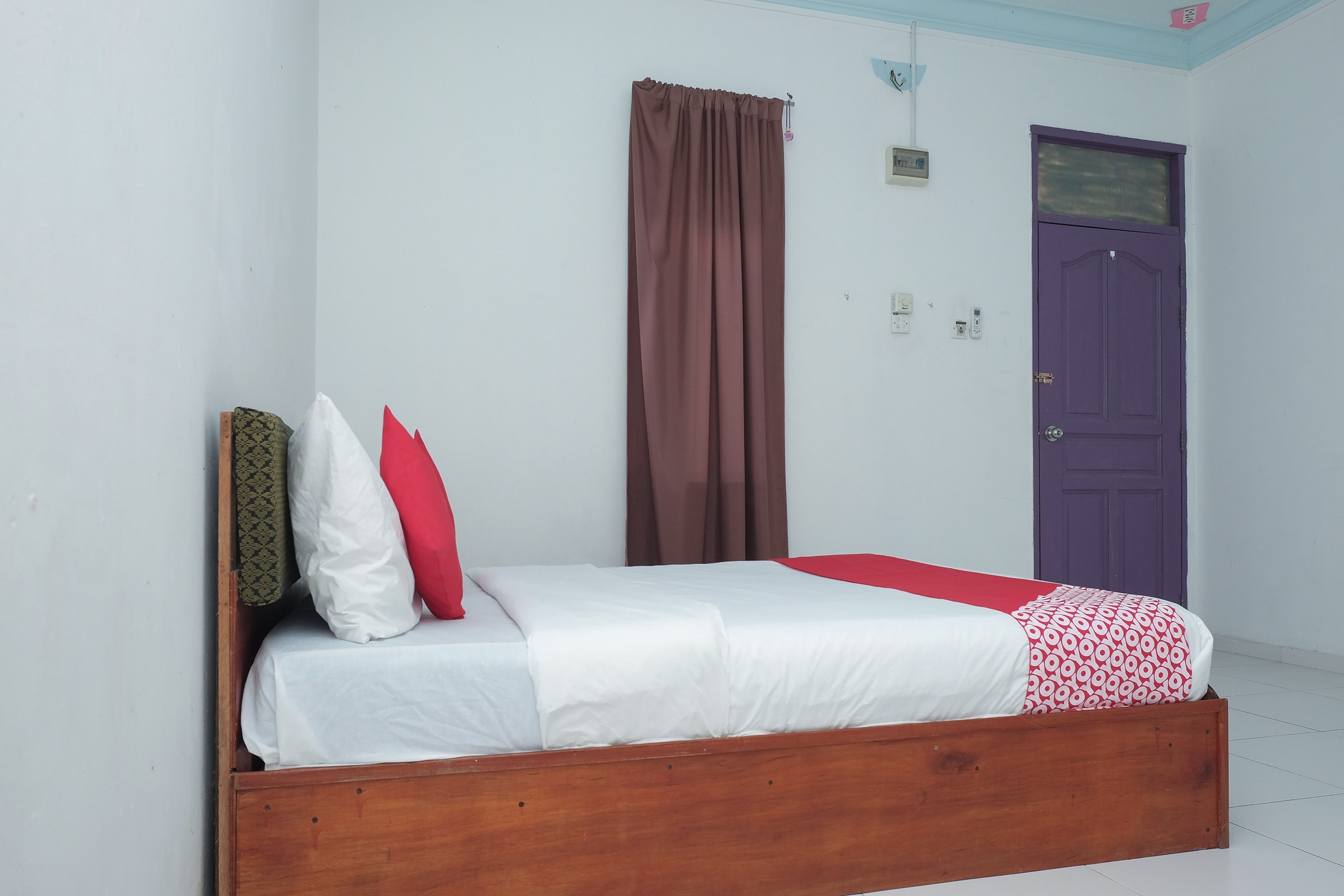 OYO 90018 River Village Hotel - Tap to explore photos