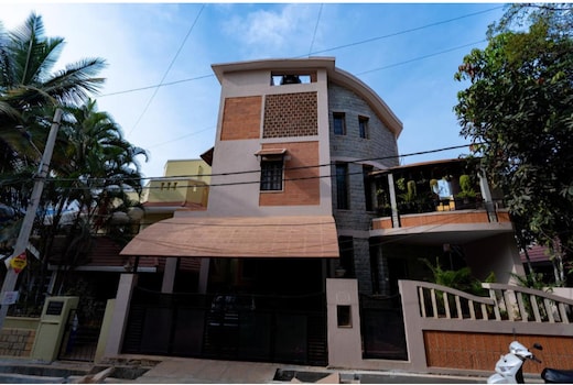 LUHO Stone House