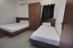 Hotel O Karond Square Bus Terminal Bhopal Formerly Hotel Munmun, Bhopal