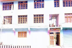 Saqi Hotel, Kargil