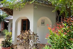 MetaVillas - Cottages and Room, Varkala