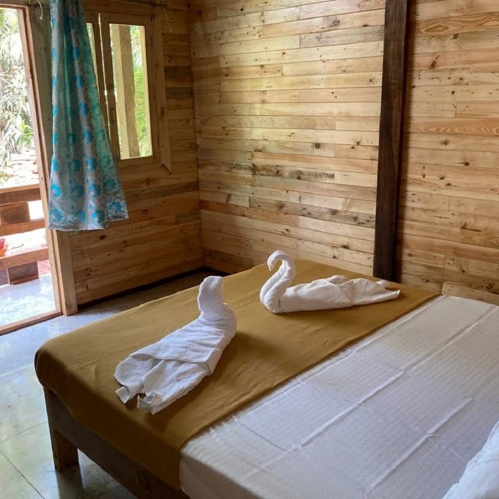 Mauli Wooden Homes & scuba Diving 5