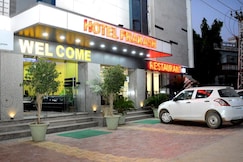 HOTEL PRAKASH, Karauli