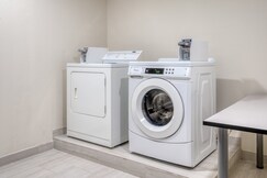 Holiday Inn Express Hotel & Suites Greenville, an IHG Hotel, Darke