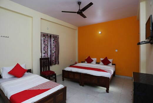 Super Hotel O Shree Shree Guest House