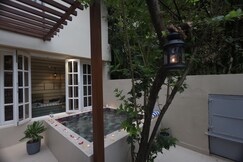 Palms House Boutique Stay Near Nakki Lake Mount Abu, Mount Abu