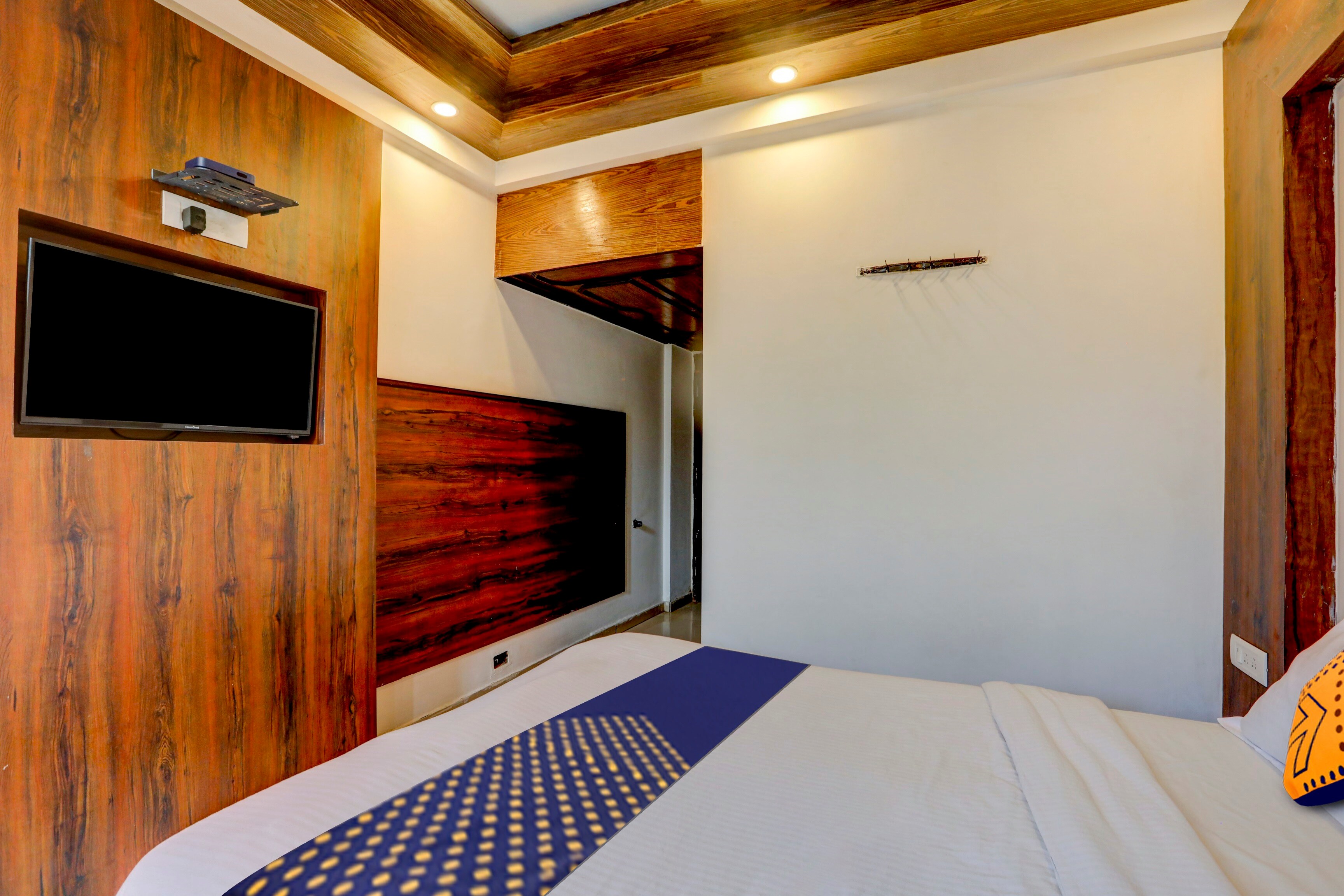 Hotel O Rajdhani Group Of Hotels - Tap to explore photos
