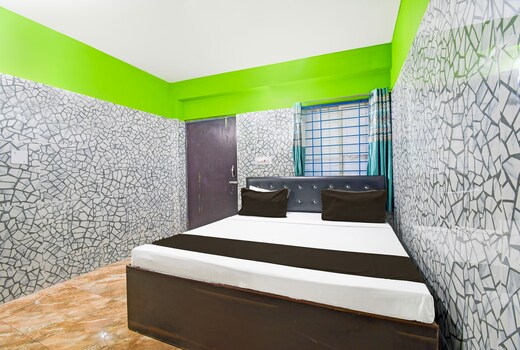 Hotel O The S2 INN