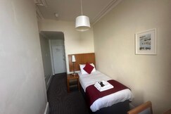 OYO West Rocks Townhouse, East Sussex