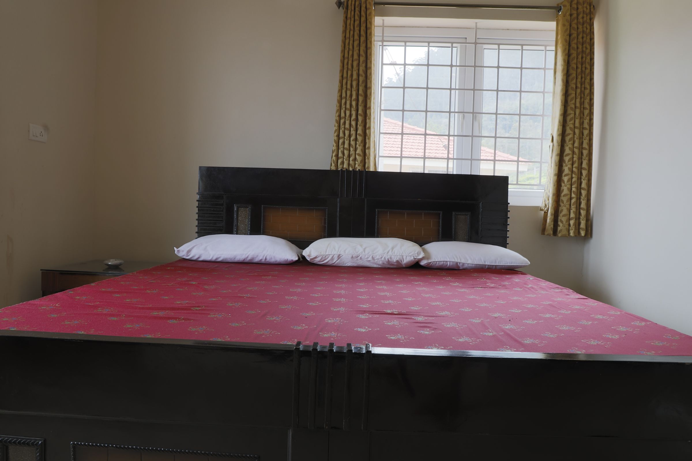 Samiksha's Nest Inn - Tap to explore photos