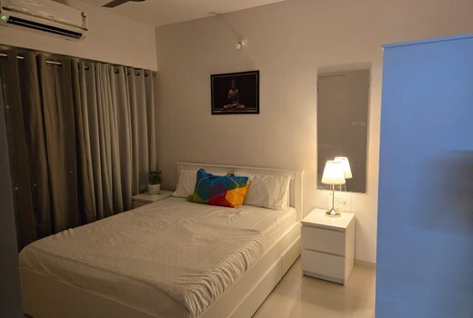 Nest 2 Elegance | Luxurious 2BHK AC Suite