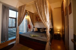 Spectrum Metro Mall Luxurious 1BHK with City View, Noida