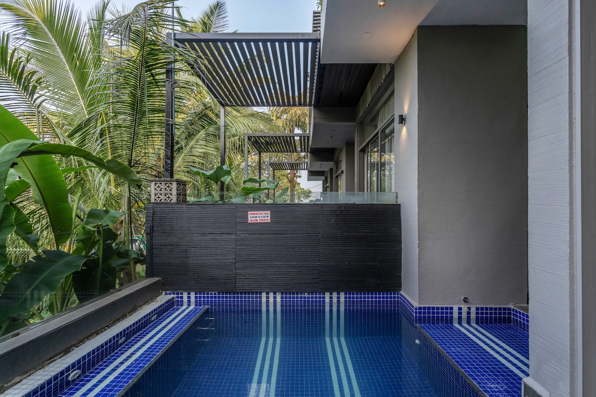 Sereno Oasis - 3BHK Villa near Calangute w/pool, patio & field view - Tap to explore photos