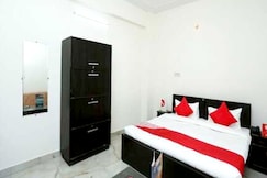 Hotel O Rajiv Gandhi Bus Stop Bangalore Formerly Maharaja, Bangalore