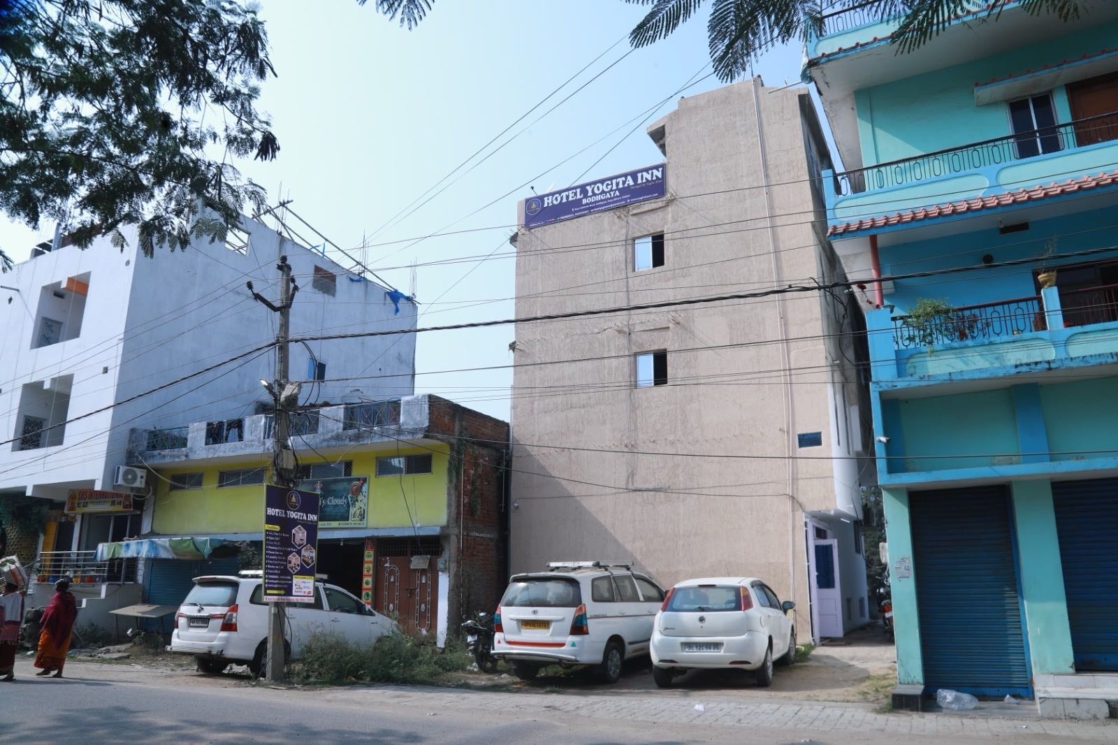 HOTEL O YOGITA INN - Tap to explore photos