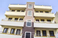 SPOT ON 79501 Sai Lodge, Pune