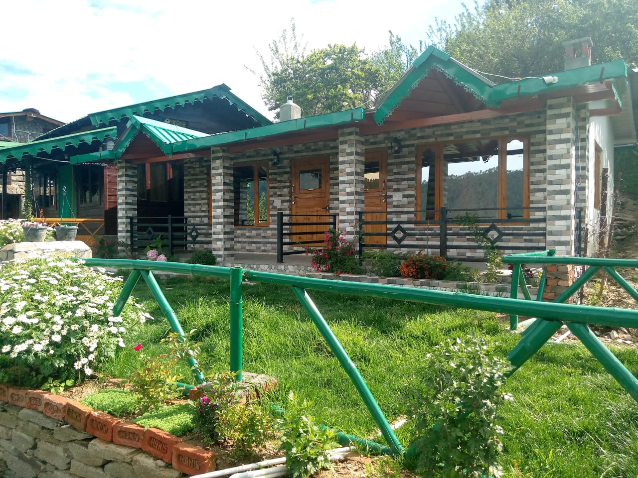 S K and Shiv Cottages - Tap to explore photos
