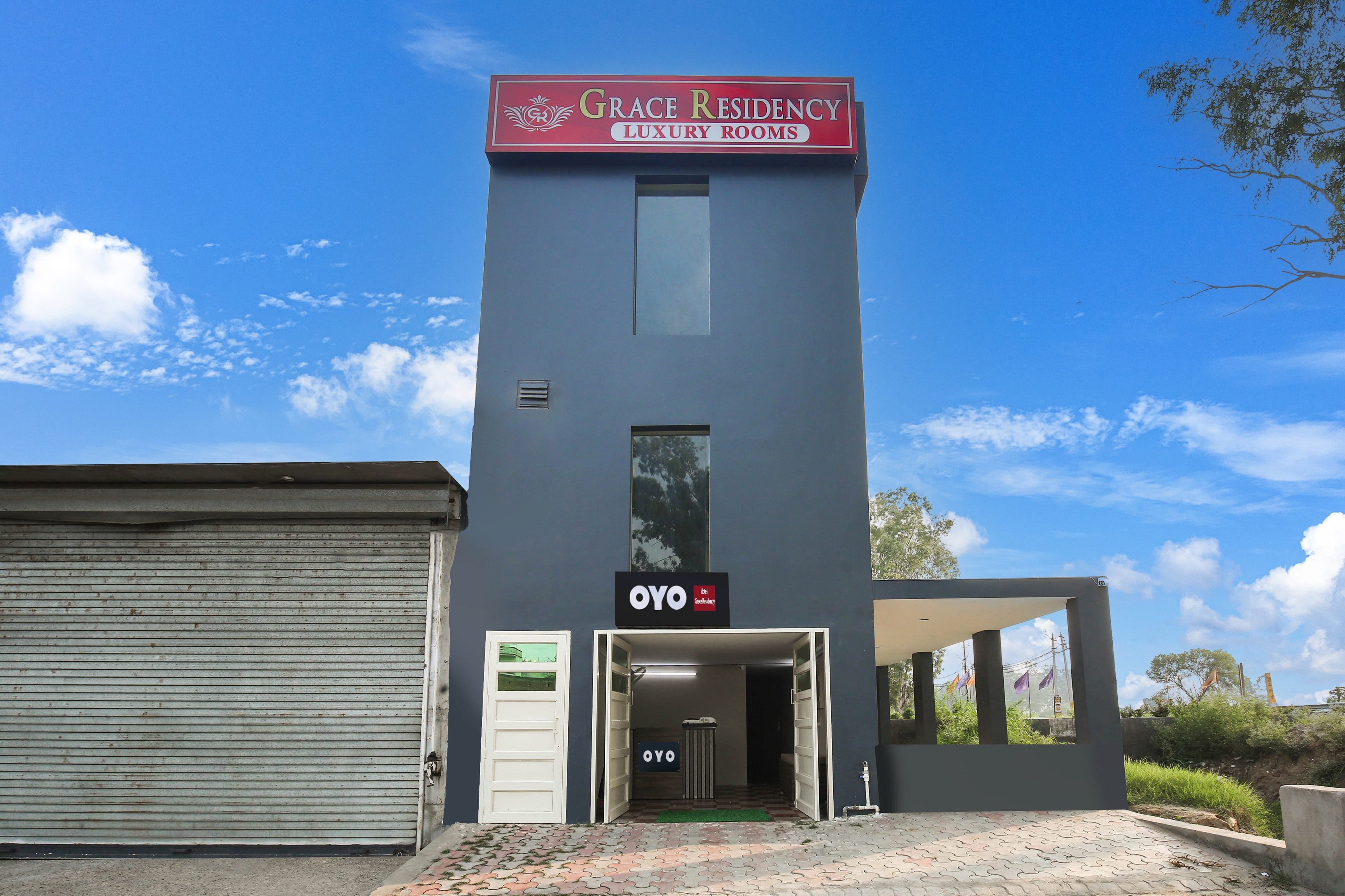 Hotel O GRACE RESIDENCY - Tap to explore photos
