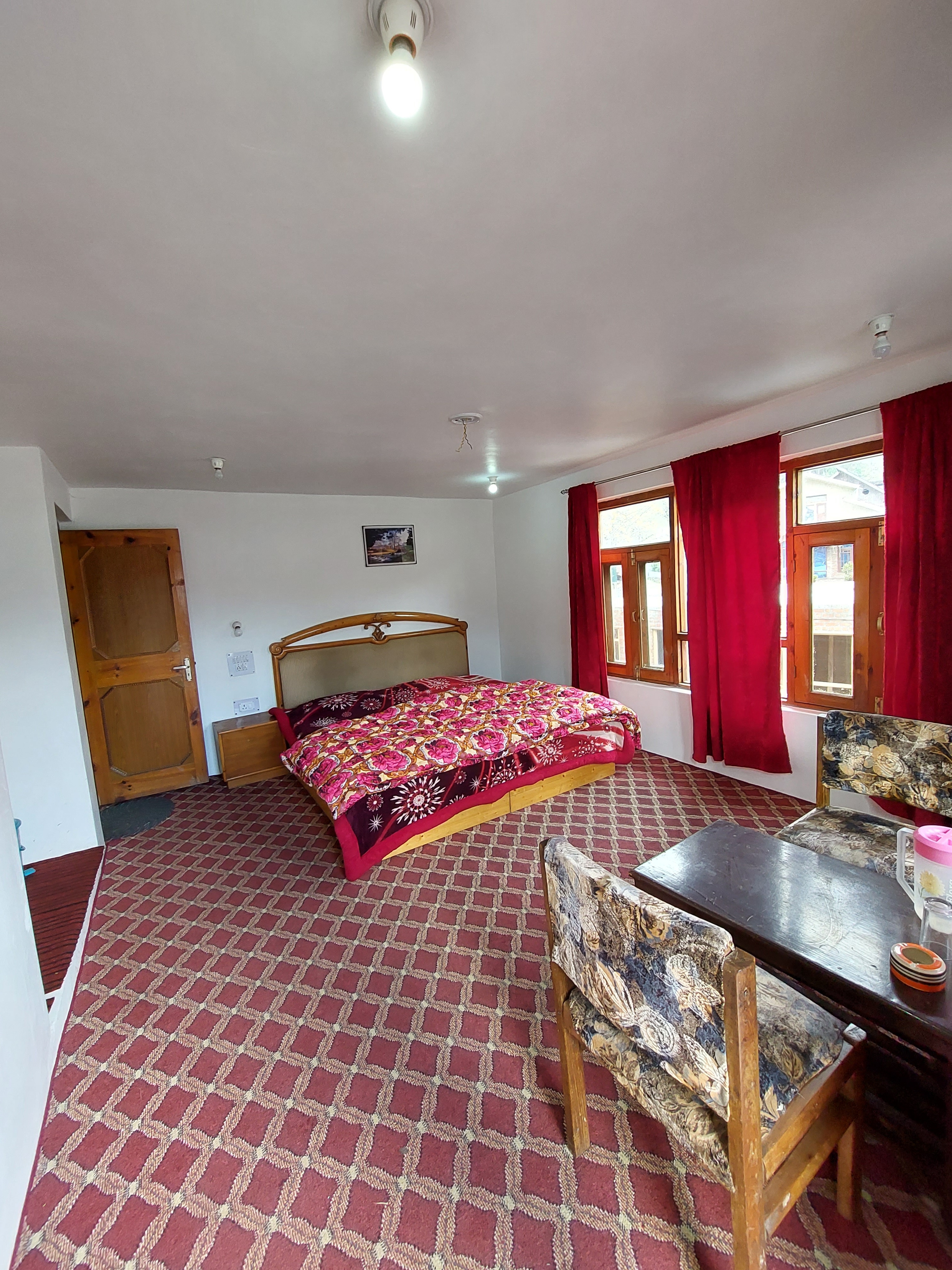 Eden Garden Guest House - Tap to explore photos