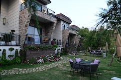 Aura Luxury Stays, Bhimtal