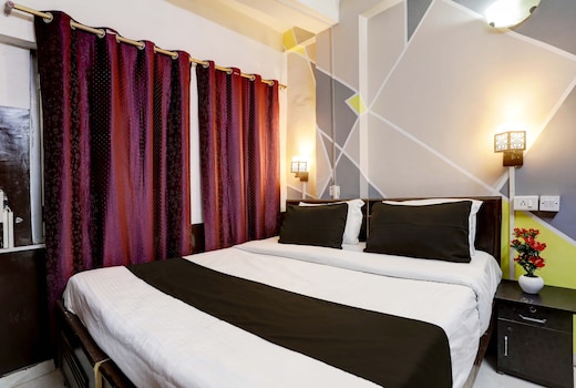 Hotel O Green Park Residency