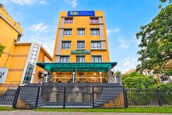 FabHotel The Circle Club, Kolkata