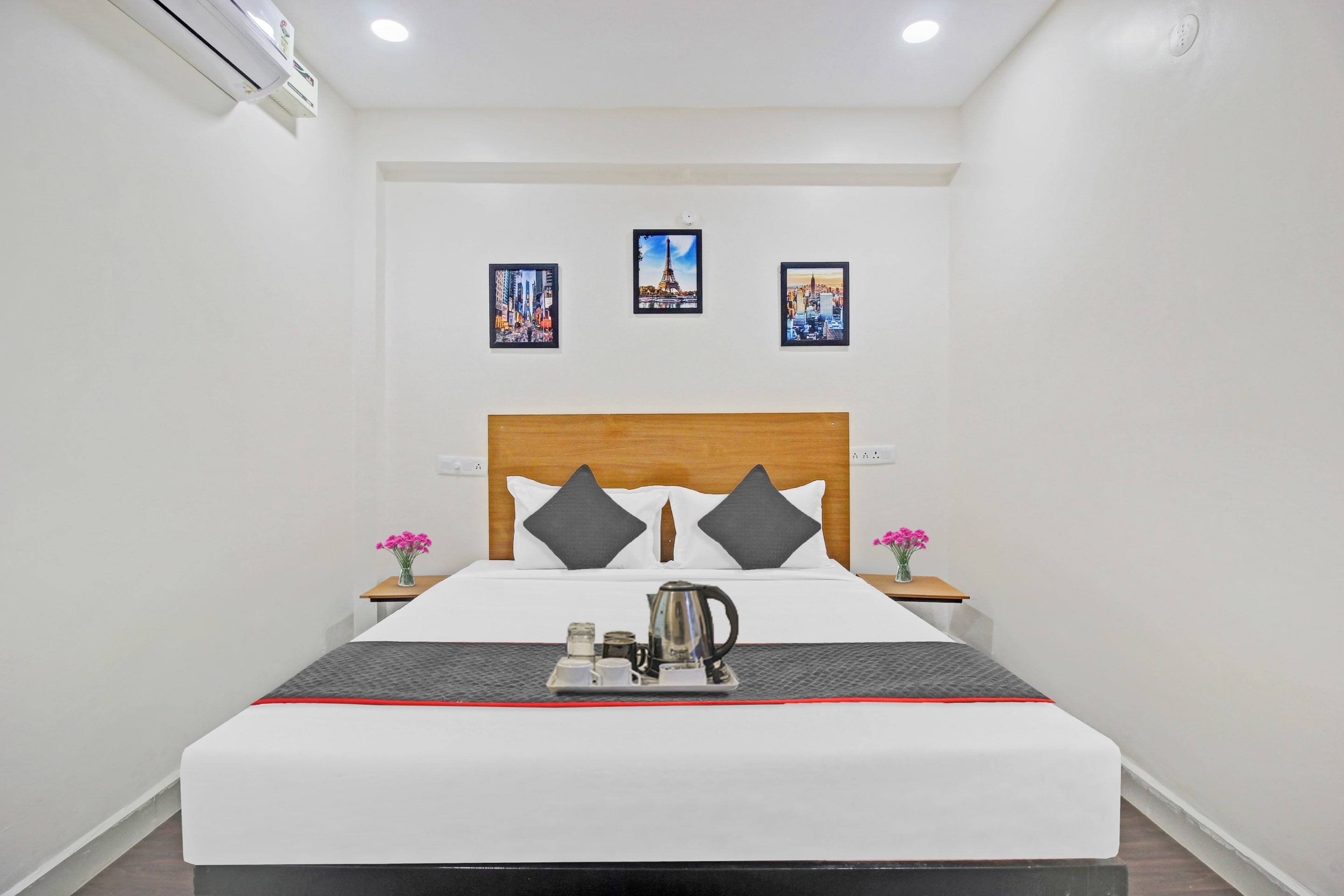 TOWNHOUSE JAHNAVI GROUP NEAR KIIMS HOSPITAL - Tap to explore photos