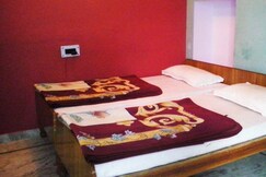Pawan Hans Hotel, Barkot