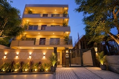 Hotel Ashirwad, Noida
