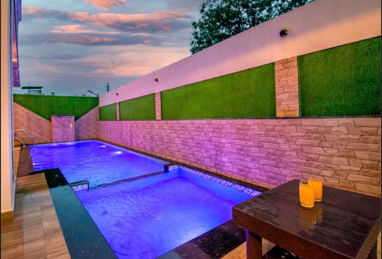 LAUGHTALE VILLA 4bhk Private Swimming pool - Tap to explore photos