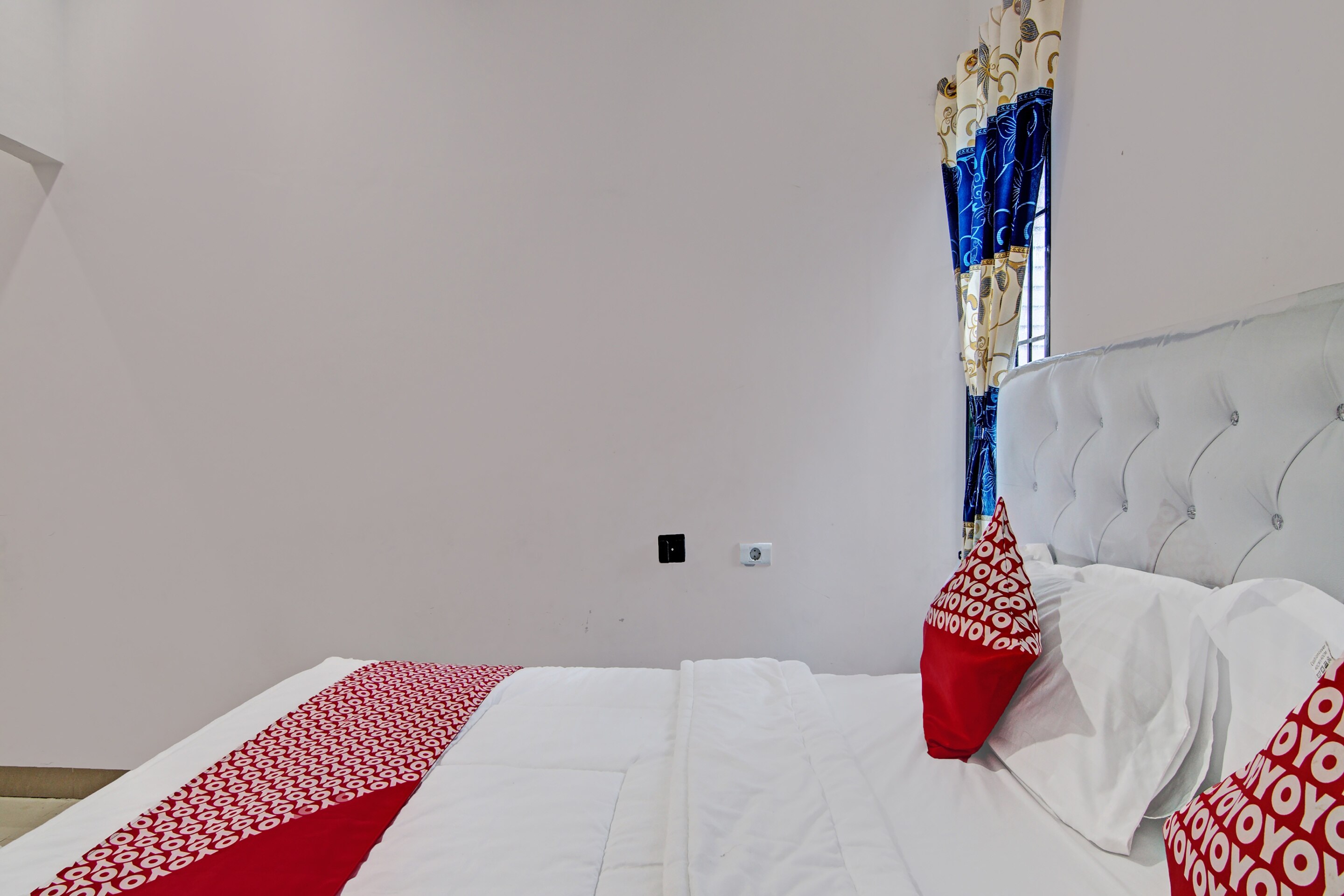 Hotel O Timur Raya Homestay Syariah - Tap to explore photos