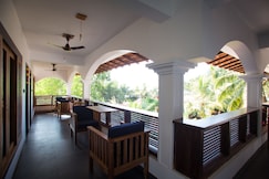 Dunhill Beach Resort, Devgarh