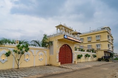 CHANDRA VILAS PALACE HOTEL AND RESORT, Jhalarapatan
