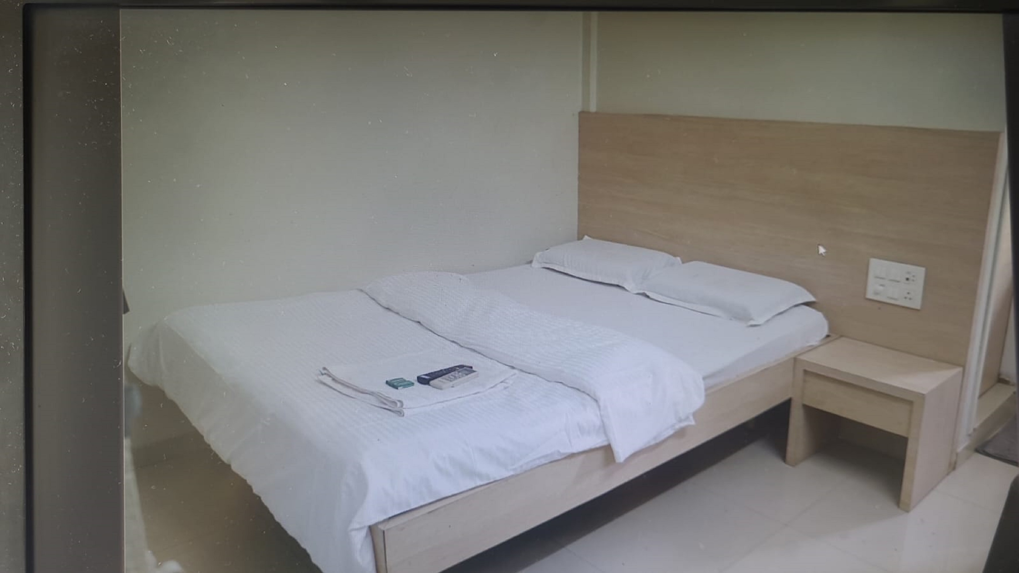 Hotel Aashish Deluxe Lodging 2