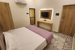 Hotel RK Heritage, Varanasi
