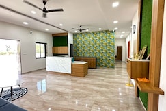 HOTEL ROYAL GRAND MOGAR, Vadodara