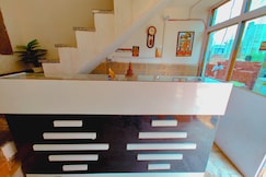 Hotel Vasudev Palace Near Shri Ram Janam Bhumi, Ayodhya