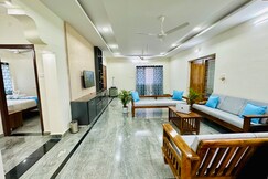 TrueLife Homestays - Bhavya Manor, Tirupati