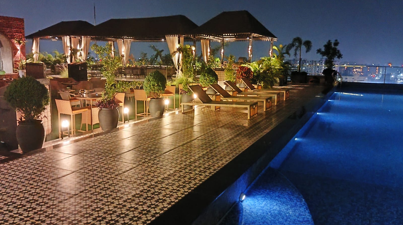 Reviews of Hotel Babylon Capital, Raipur, Chhattisgarh | Hotel Babylon  Capital Hotel User Reviews