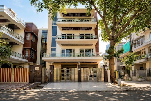 Lime Tree Luxe 3BHK Apartment - Artemis|Medanta