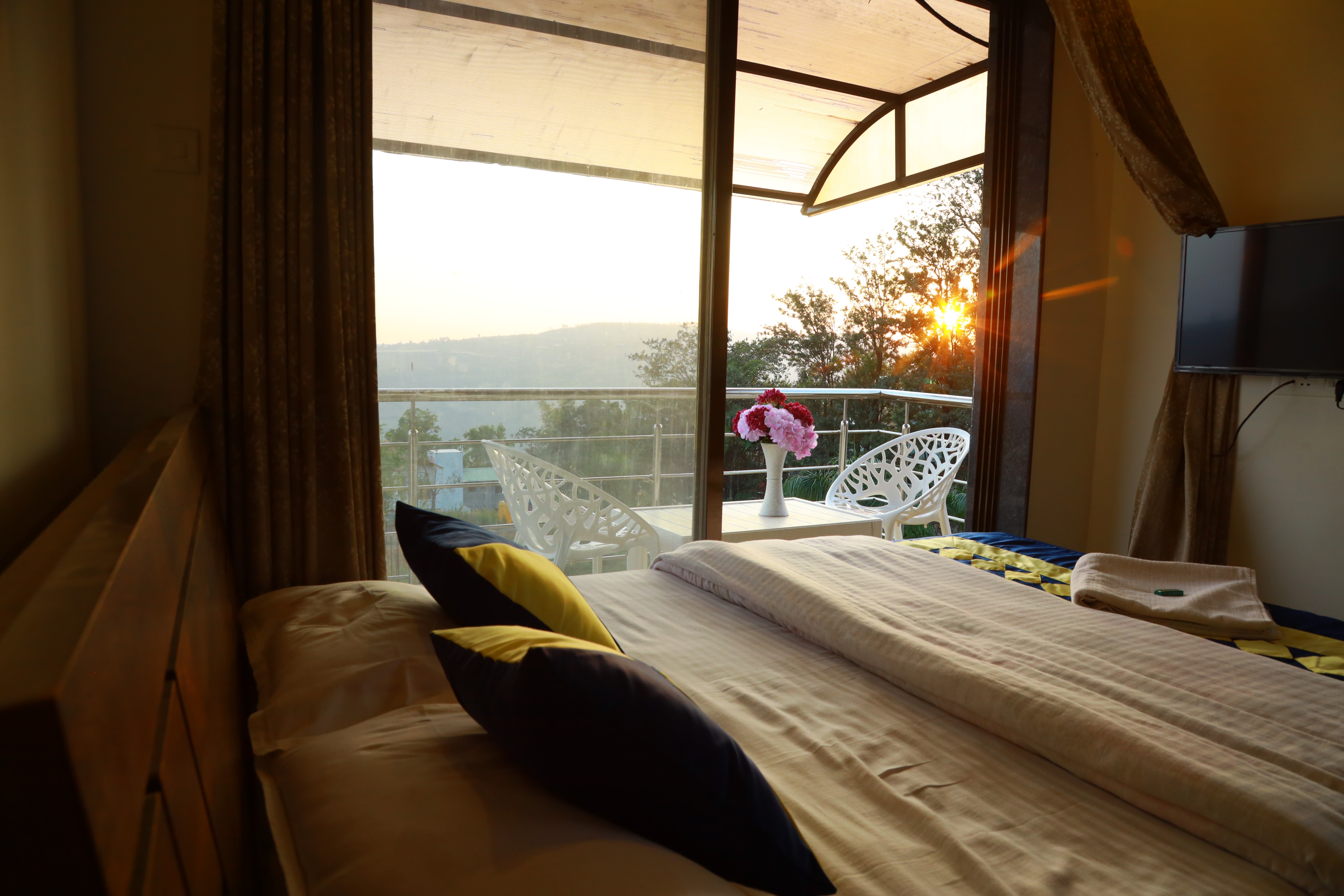 Vajra Villa | Entire 3 BHK Villa - Tap to explore photos