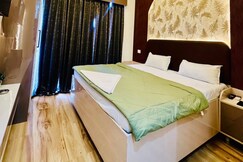 Casa mikasaa, Greater Noida