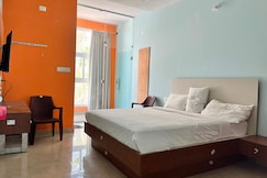 Hotel O SHRI THIRUMALA PARADISE LODGE, Bangalore